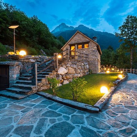 Baita Athili - Villaggio Dei Crodini Кродо Екстериор снимка